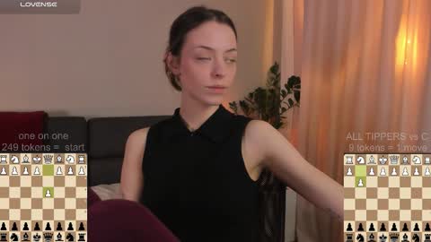  cassandra  online show from 19, 10, 2025