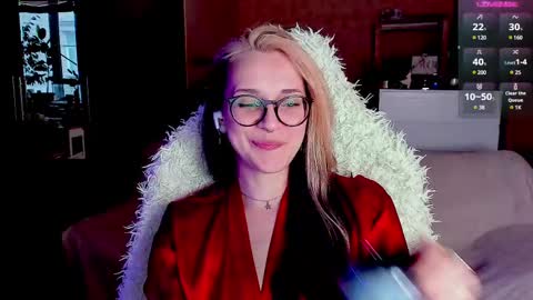 Snapshot of cassy_moore chatting on 6, 3, 2025 Ellie online show from 6, 3, 2025