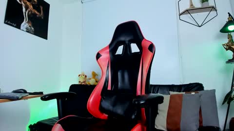 Matheo Brown online show from 12, 3, 2025