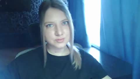 casual__vibes online show from 25, 4, 2026