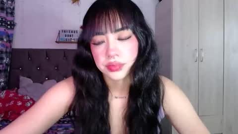 Snapshot of cat_mila_ chatting on 7, 11, 2025 Mila online show from 7, 11, 2025