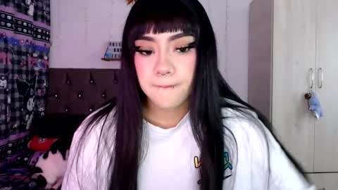 Mila online show from 25, 3, 2026