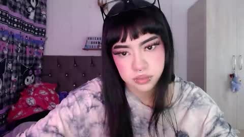 Mila online show from 29, 4, 2026