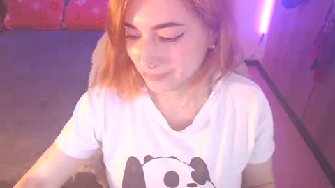 Snapshot of cat_naughty chatting on 24, 2, 2025 cat naughty online show from 24, 2, 2025