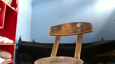 Snapshot of cat_woman05 chatting on 4, 2, 2025 cat woman05 online show from 4, 2, 2025