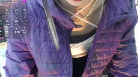 Snapshot of catalella_ar chatting on 26, 10, 2025 Queen Catalella online show from 26, 10, 2025