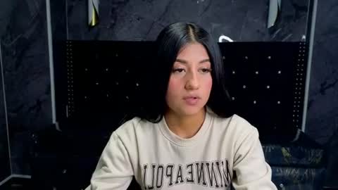 catalella_little_b online show from 24, 6, 2026