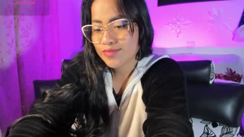 Flor....... online show from 6, 12, 2024