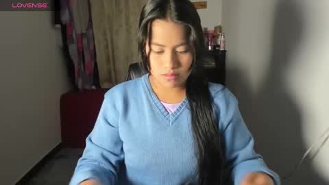 Flor....... online show from 8, 1, 2025