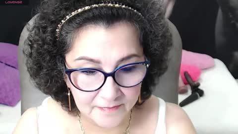 Snapshot of cataleya_mom_ chatting on 2, 3, 2025 cataleya online show from 2, 3, 2025