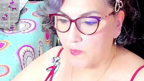 Snapshot of cataleya_mom_ chatting on 19, 9, 2025 cataleya online show from 19, 9, 2025