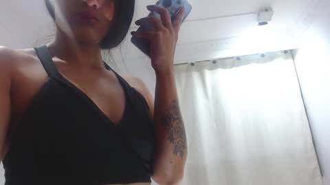 Snapshot of cataleyalove_ady chatting on 22, 1, 2025 cataleyalove_ady online show from 22, 1, 2025