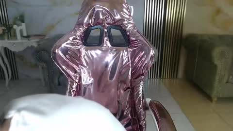 Snapshot of catalina5_s chatting on 20, 9, 2025 Catalina online show from 20, 9, 2025