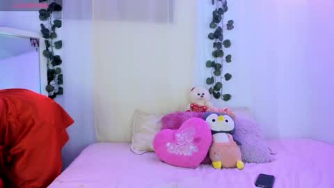 Cata y Roger online show from 6, 11, 2025