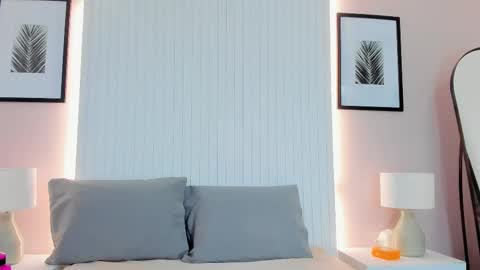 Snapshot of catalina_jolie chatting on 2, 10, 2025 catalina online show from 2, 10, 2025