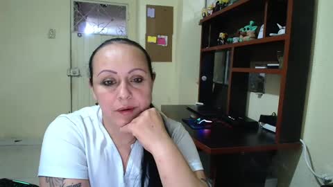 Snapshot of catalinamilf chatting on 27, 9, 2025 catalinamilf online show from 27, 9, 2025