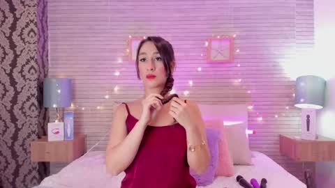 CatalinnaThompson online show from 26, 2, 2025