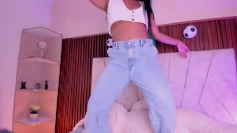 Snapshot of catalleya_f chatting on 10, 7, 2026 catalleya_f online show from 10, 7, 2026