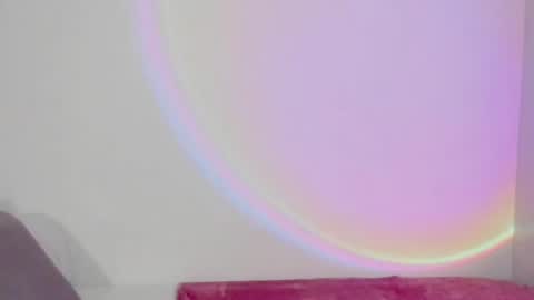      online show from 19, 6, 2026