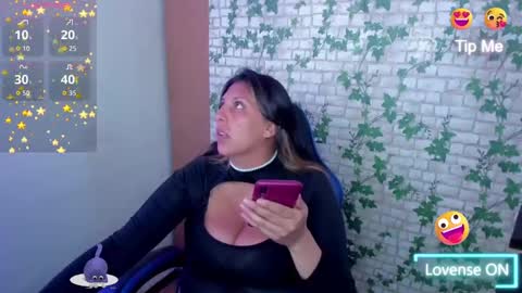  Mia   online show from 17, 11, 2025