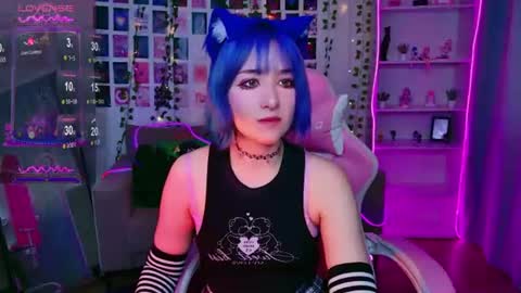Snapshot of catharinejones chatting on 14, 6, 2026 KettieHi My name is Katie I love drawing and I can play the guitar. And love dancing online show from 14, 6, 2026