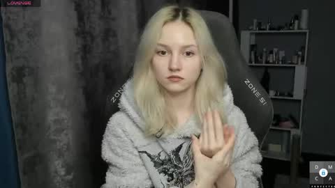 Sam online show from 23, 4, 2026