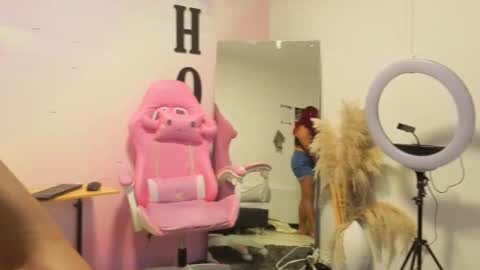 Snapshot of catherine_smith_ chatting on 18, 9, 2025 Catherine online show from 18, 9, 2025