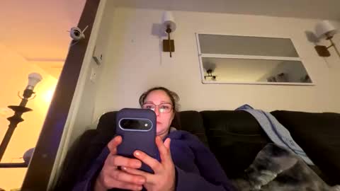 Snapshot of catherineperreault23 chatting on 3, 5, 2026 CuriousCate online show from 3, 5, 2026