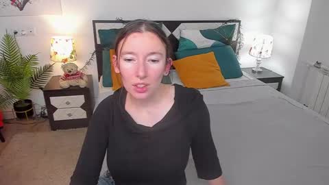 Catrin online show from 15, 9, 2025