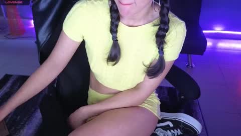 Snapshot of catherinstone chatting on 23, 2, 2025 catherinstone online show from 23, 2, 2025