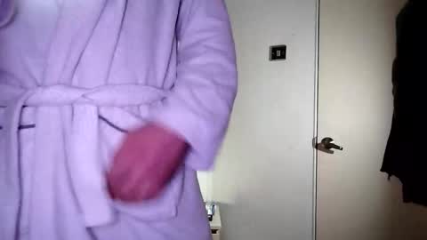 catkot912 online show from 11, 1, 2025