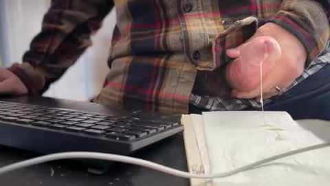 catmandoo21001 online show from 13, 2, 2026