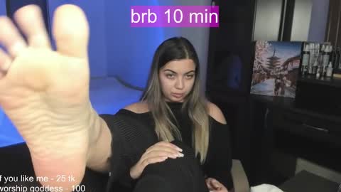 Catrina or just Cat online show from 28, 12, 2024