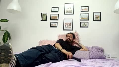 cayu_frensh94 online show from 7, 5, 2026