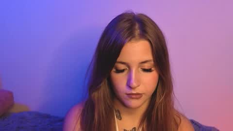 Lina  online show from 18, 10, 2025