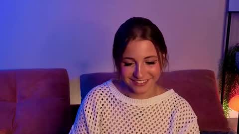 Lina  online show from 15, 11, 2025