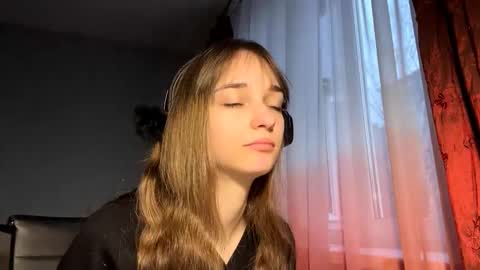 Lily online show from 28, 11, 2025