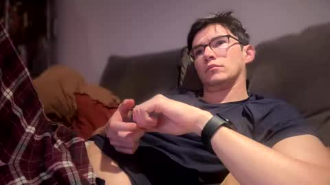 Snapshot of ceedm91 chatting on 8, 12, 2024 ceedm91 online show from 8, 12, 2024