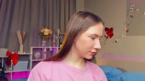 Snapshot of cel1ne_secret chatting on 2, 2, 2025 Josie Manesi online show from 2, 2, 2025