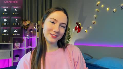 Snapshot of cel1ne_secret chatting on 7, 2, 2025 Josie Manesi online show from 7, 2, 2025