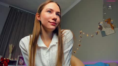 Snapshot of cel1ne_secret chatting on 14, 2, 2025 Josie Manesi online show from 14, 2, 2025