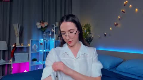 Snapshot of cel1ne_secret chatting on 6, 3, 2025 Josie Manesi online show from 6, 3, 2025