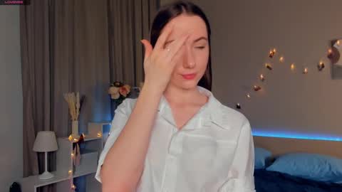 Snapshot of cel1ne_secret chatting on 7, 3, 2025 Josie Manesi online show from 7, 3, 2025