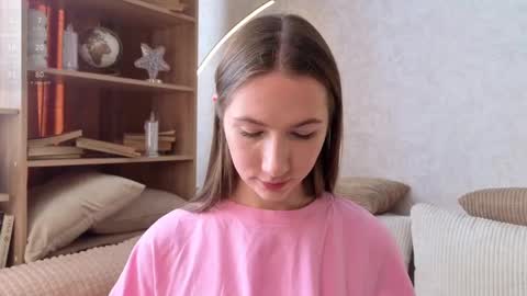 Snapshot of cel1ne_secret chatting on 9, 9, 2025 Josie Manesi online show from 9, 9, 2025