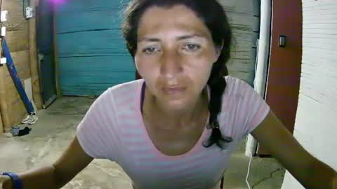 celeste198694 online show from 6, 2, 2025