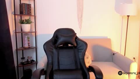 Snapshot of celeste_1220 chatting on 30, 11, 2025 Alice online show from 30, 11, 2025