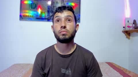 Celeste Y Pipe online show from 8, 1, 2025