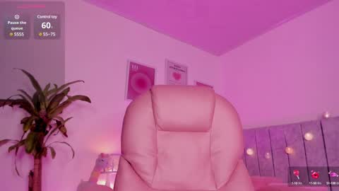 Snapshot of celestecute_ chatting on 13, 12, 2024 Celeste   INSTAGRAM Celestecute 01 online show from 13, 12, 2024