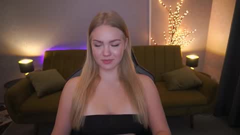 celestenoirr online show from 2, 10, 2025