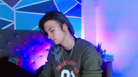 I am Valentinn online show from 6, 10, 2025